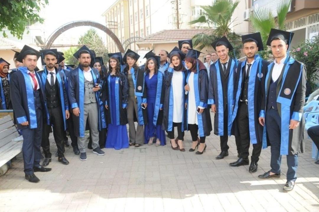 Cizre Myo&rsquo;unda Mezuniyet Coşkusu