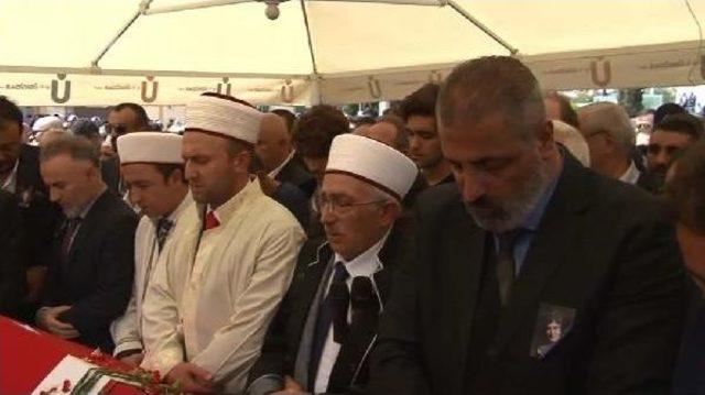 İbrahim Erkal Son Yolculuğuna Uğurlandı(1) 3