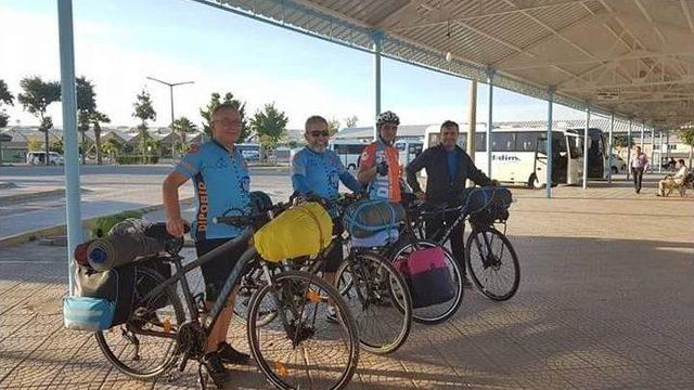 Bisikletçiler Edirne’den Didim’e Pedal Çevirecek