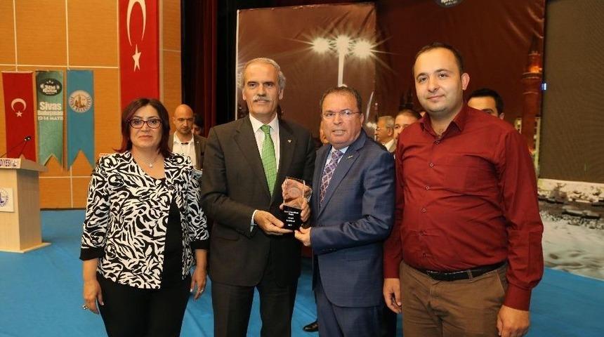 Tkb M&uuml;zeler &Ouml;d&uuml;lleri Başkan Altepe&rsquo;den