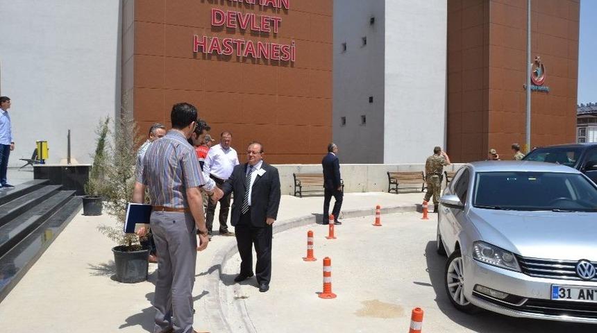 Hassa’da Yaralanan Askere Hastanede Ziyaret