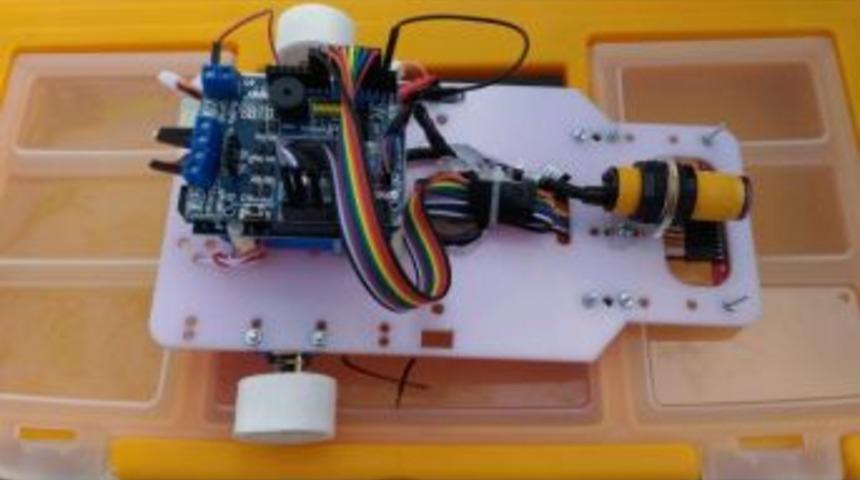 Adıyaman &Uuml;niversitesi Robot Yarışmasında Dereceye Girdi