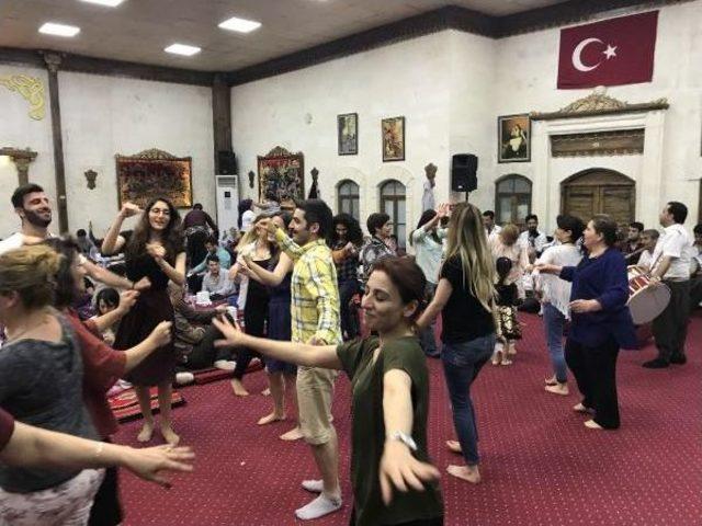 Şanlıurfa da Havalar Isındı, Turizm Sezonu A&ccedil;ıldı 2