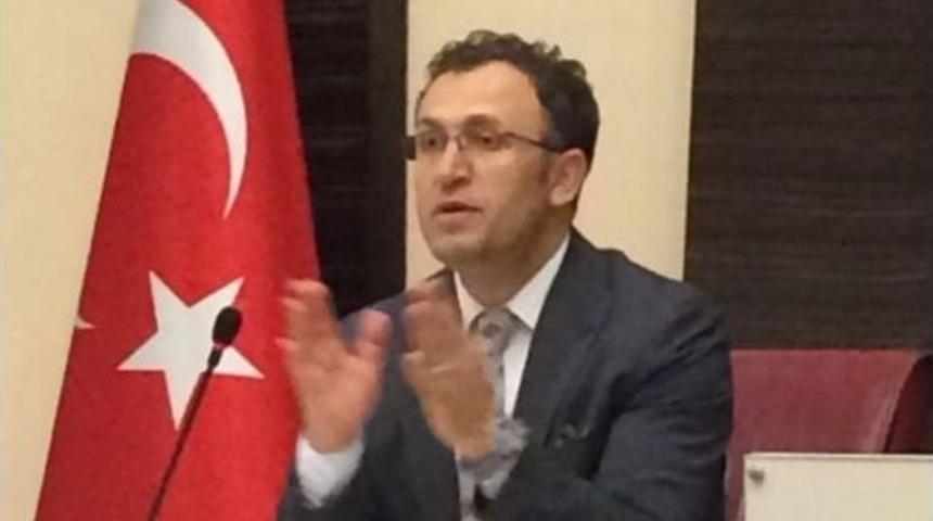 K&uuml;&ccedil;&uuml;k Millet Meclisi&rsquo;nde Referandum Sonrası T&uuml;rkiye Konuşuldu