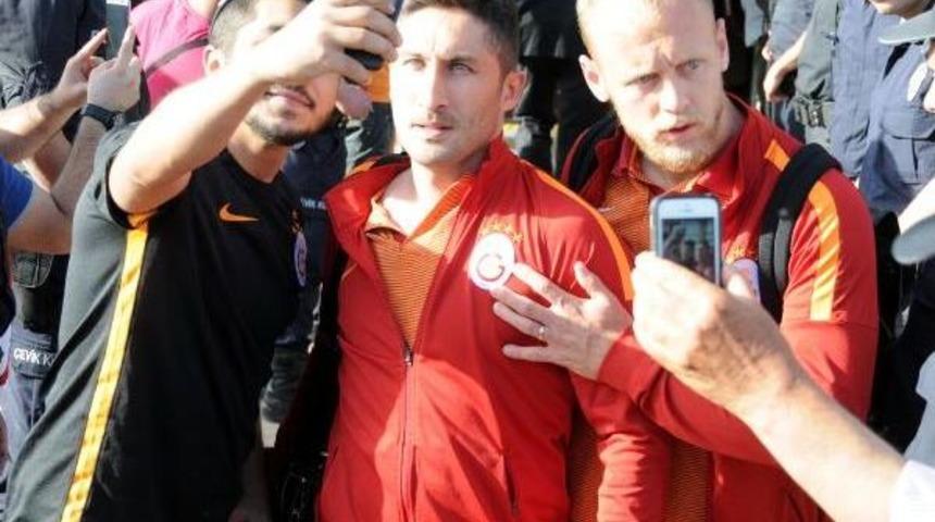 Galatasaray Kafilesi Gaziantep&rsquo;Te