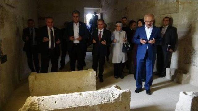 Bakan Elvan: Ypg, Bizim I&ccedil;in Ter&ouml;r &Ouml;rg&uuml;t&uuml;d&uuml;r(3) 3