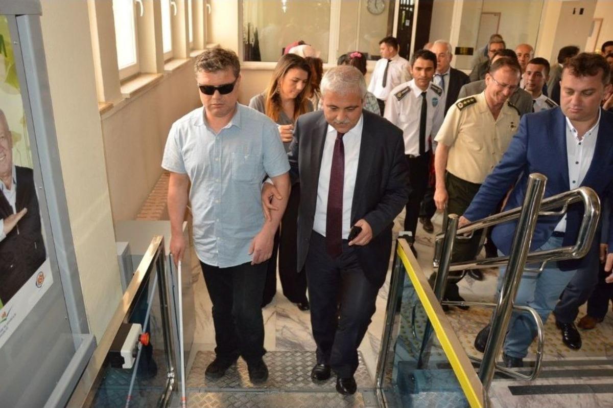 Manisa&rsquo;da Erişilebilir İlk Kurum &Ccedil;evre Ve Şehircilik M&uuml;d&uuml;rl&uuml;ğ&uuml; Oldu