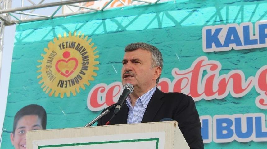 2017 B&uuml;y&uuml;k Yetim Dostları Buluşması Ger&ccedil;ekleştirildi