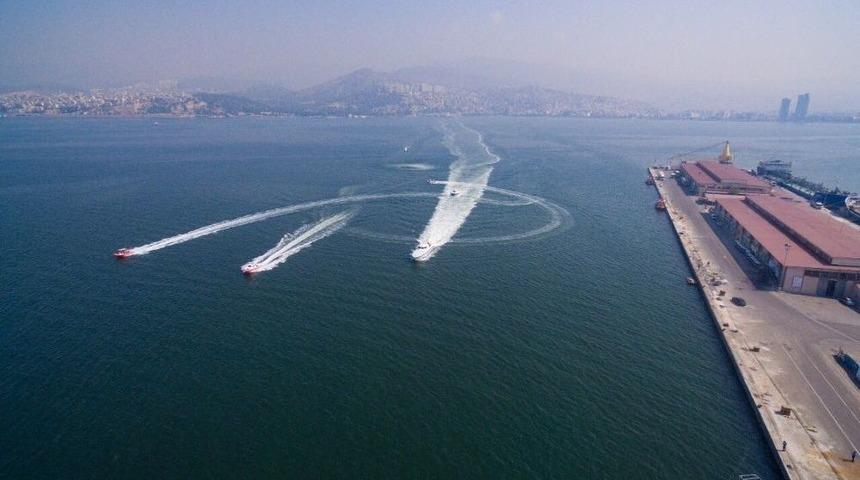 Şehit Polisin Adı Deniz Aracına Verildi