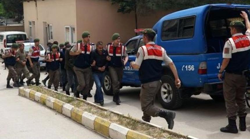 Jandarma &Ouml;zel Ekip Kurdu, Cinayet Zanlısı 8 Kişiyi Yakaladı (2)
