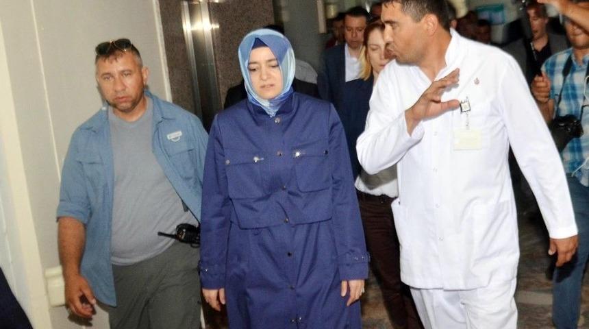 Bakan Kaya, Muğla&rsquo;daki Kazada Yaralananları Hastanede Ziyaret Etti