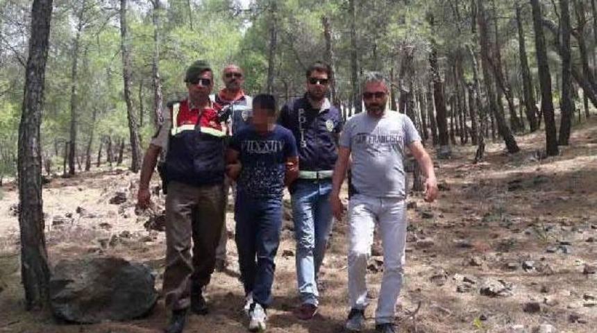 Balkonda Oturan Gen&ccedil; Kızı &Ouml;ld&uuml;ren Zanlı Yakalandı