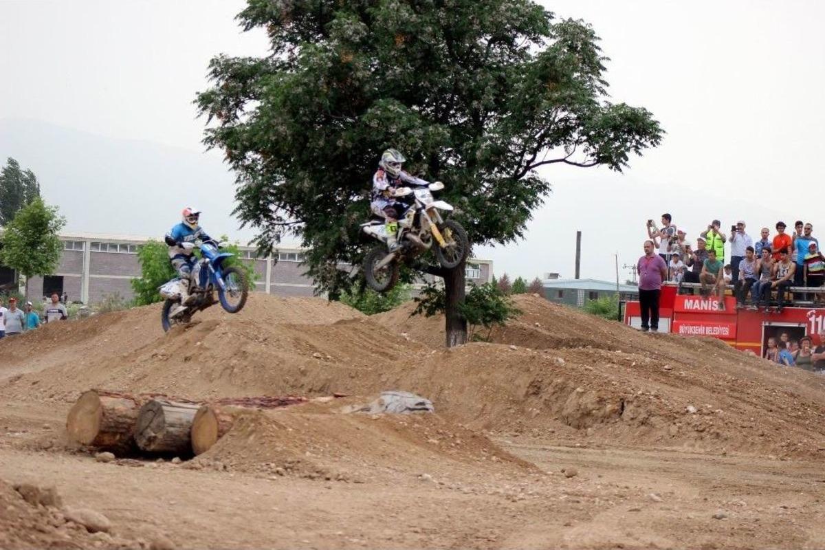 Motosiklet Tutkunları Manisa&rsquo;da Buluştu