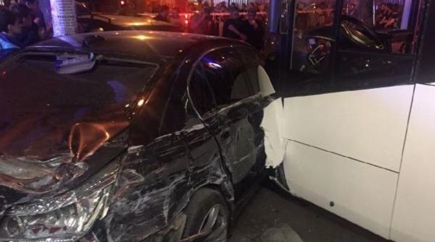 Gaziosmanpaşa'da Trafik Kazası: 1 Yaralı