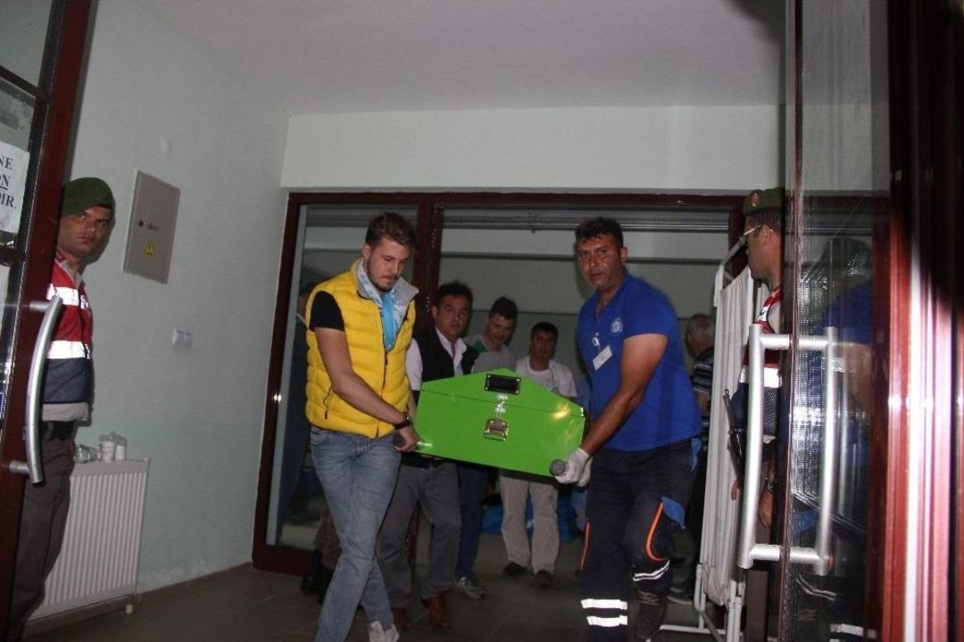 Tur Kazasında &Ouml;len 24 Kişiden 20&rsquo;sinin Cenazeleri Ailelerine Teslim Edildi