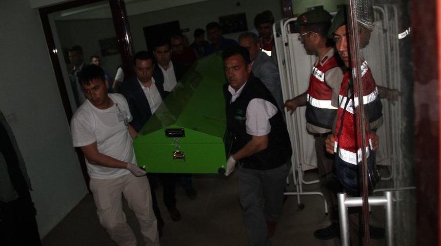 Tur Kazasında &Ouml;lenlerin Kimlik Teşhis İşlemleri S&uuml;r&uuml;yor