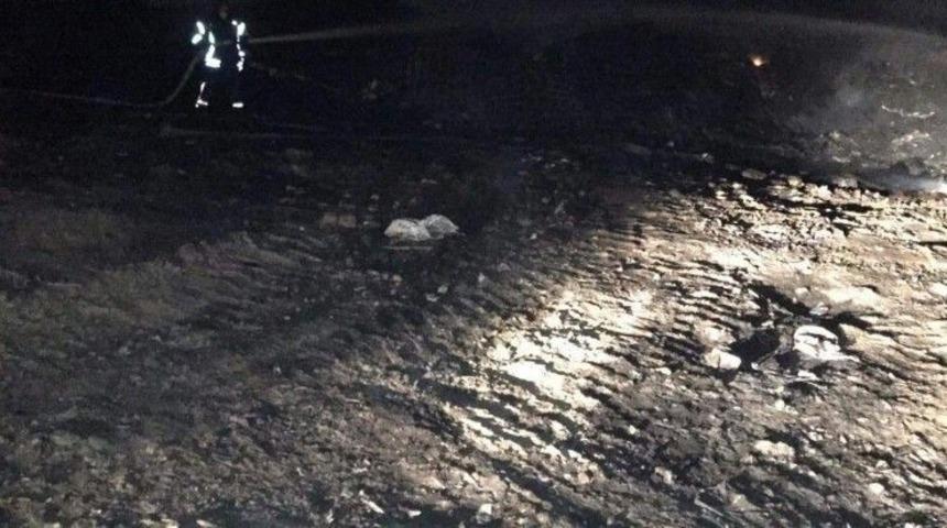 Manisa &Ccedil;&ouml;pl&uuml;ğ&uuml;ndeki Yangın Kontrol Altına Alındı