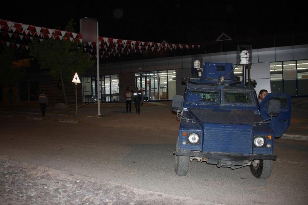 Ataşehir&rsquo;de Bir Markete Eyp Atıldı