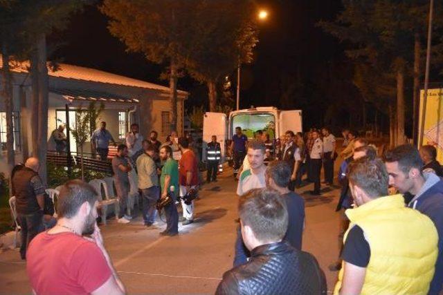 Tur Midib&uuml;s&uuml; Faciası: 24 &Ouml;l&uuml;, 10 Yaralı (12) 2