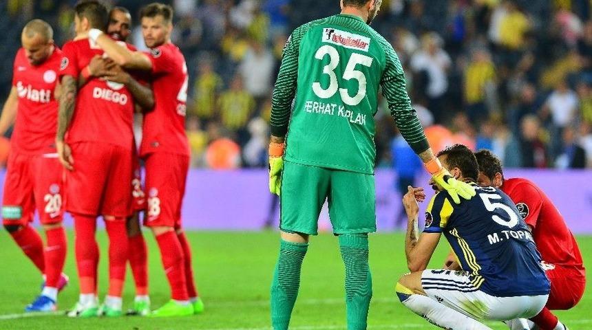 Antalyaspor&rsquo;dan, Fenerbah&ccedil;e&rsquo;ye Karşı 2. Deplasman Galibiyeti