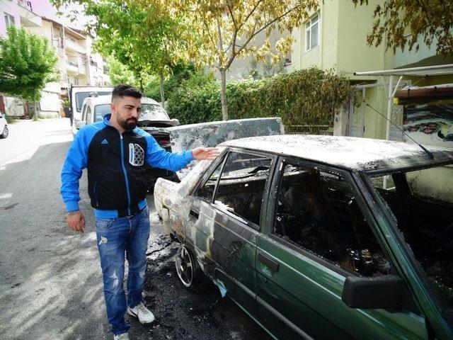 (özel Haber) Balkondan Atılan Tüp Bomba Gibi Patladı, Otomobil Alev Alev Yandı