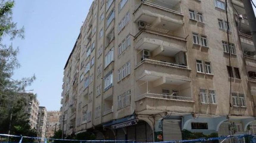 Kolonu Patlayan 10 Katlı Bina Boşaltıldı