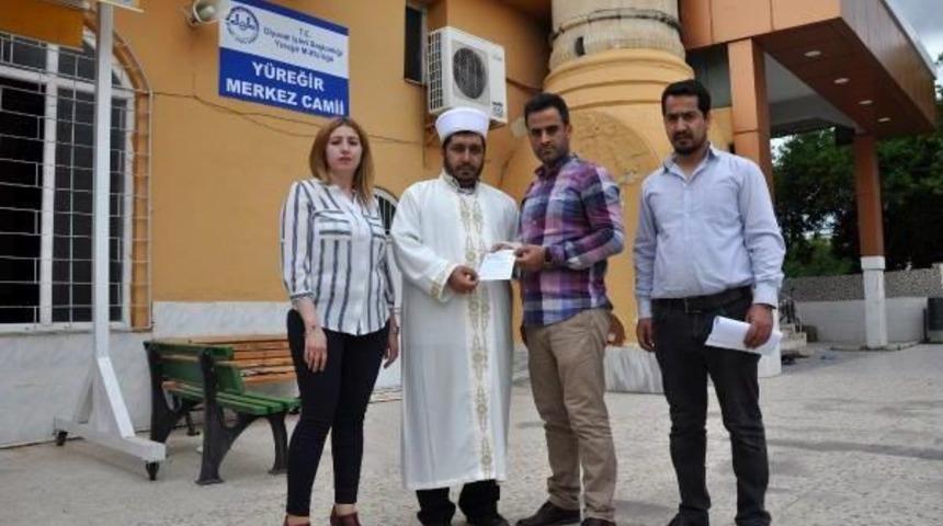 Adliyelik Olan Park Kavgası, Camiye 10 Bin Lira Bağışla Tatlıya Bağlandı