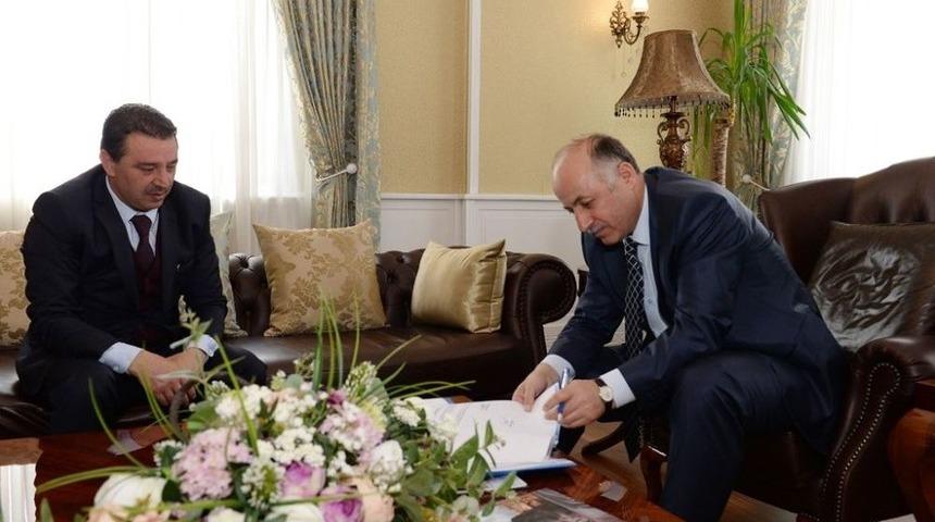 T&uuml;rk Kızılayı Erzurum&rsquo;da Okul Yaptıracak