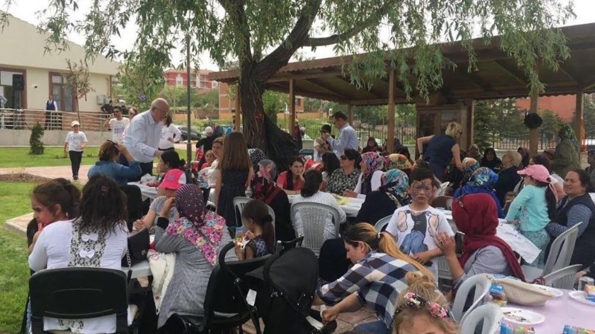 Odunpazarı&rsquo;nda Anneler G&uuml;n&uuml; Coşkusu