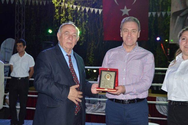 Kick Boks Bahar Turnuvası’nda Şampiyon Konya Meram Belediyesi