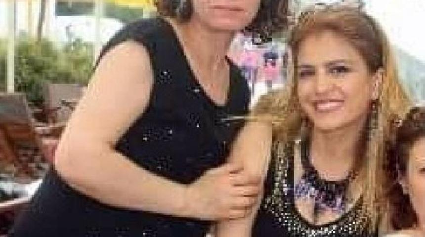 Buca'da En Acı Anneler G&uuml;n&uuml;; 24 Kaza Kurbanı Toprağa Verildi