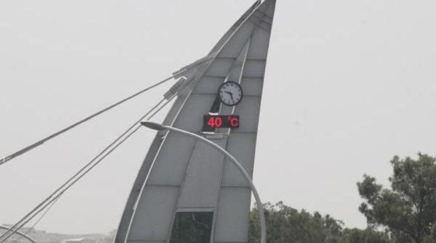 Şanlıurfa'da Sıcak Hava Bunaltıyor