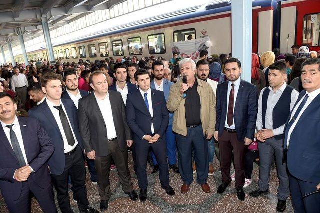 Kardeşlik Treni Elazığ’a Gitti