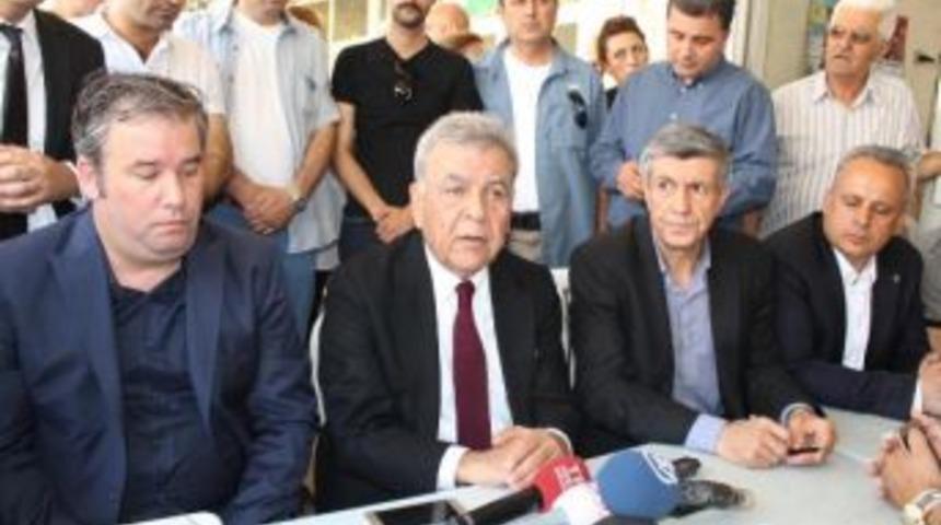 Buca'da En Acı Anneler G&uuml;n&uuml;; 24 Kaza Kurbanı Toprağa Verildi (3)