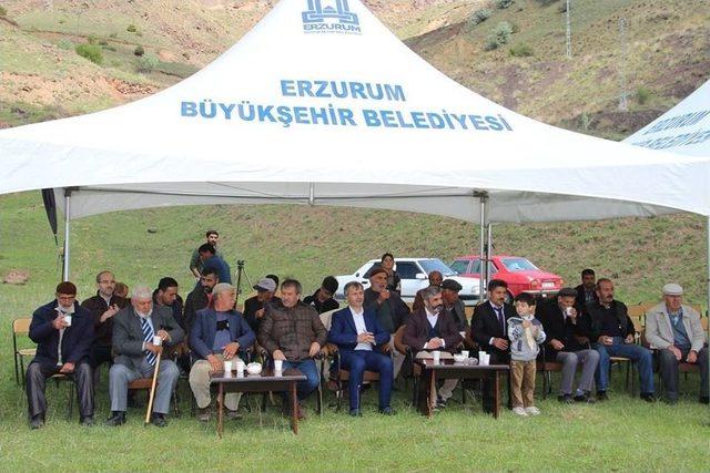 Oltulu Aşık Mevlüt İhsani Mezarı Başında Anıldı