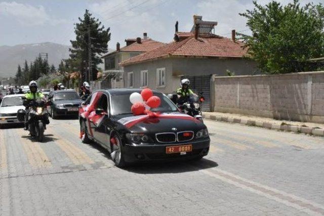 Valinin Makam Aracı, Şehit Çocuğunun Sünnet Aracı Oldu 1
