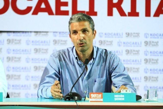 Gazeteciler Fet&ouml;&rsquo;n&uuml;n İ&ccedil; Y&uuml;z&uuml;n&uuml; Anlattı 1