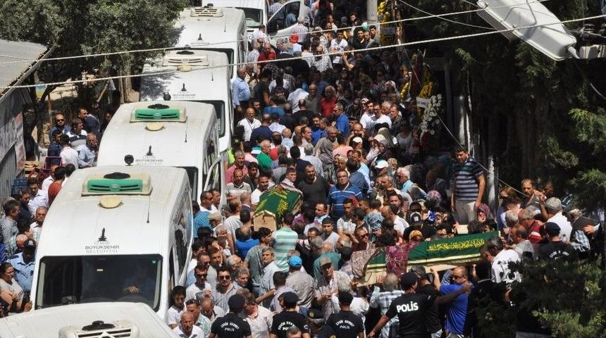 Anneler Günü’nde Defnedildiler