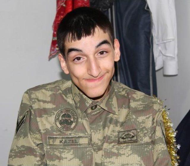 Hasancan&rsquo;In Askerlik Heyecanı 1