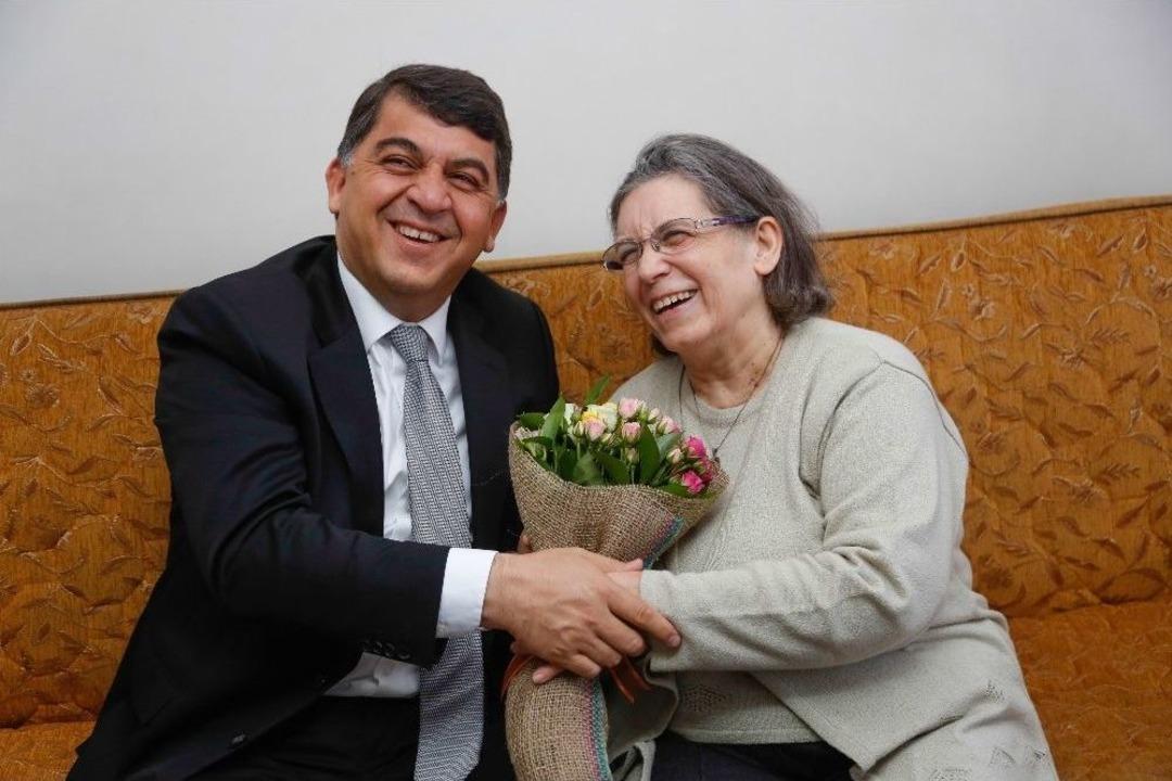 Duygulandıran Anneler G&uuml;n&uuml; Ziyaretleri