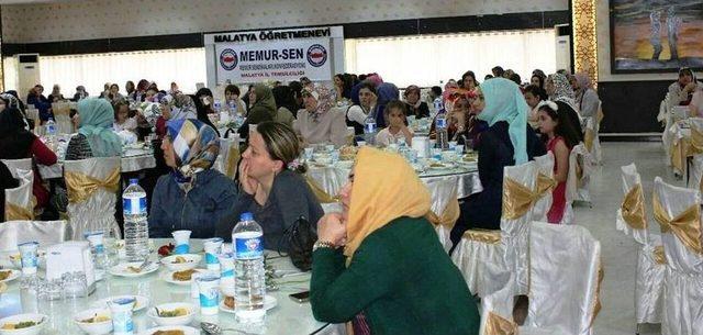 Eğitim-bir-sen&rsquo;den Anneler G&uuml;n&uuml; Etkinliği 2