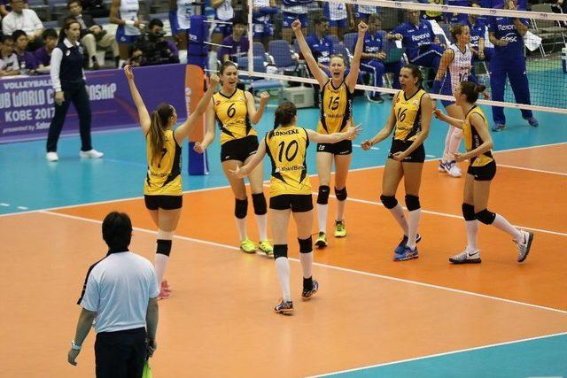 Vakıfbank 2. Kez Dünya Şampiyonu