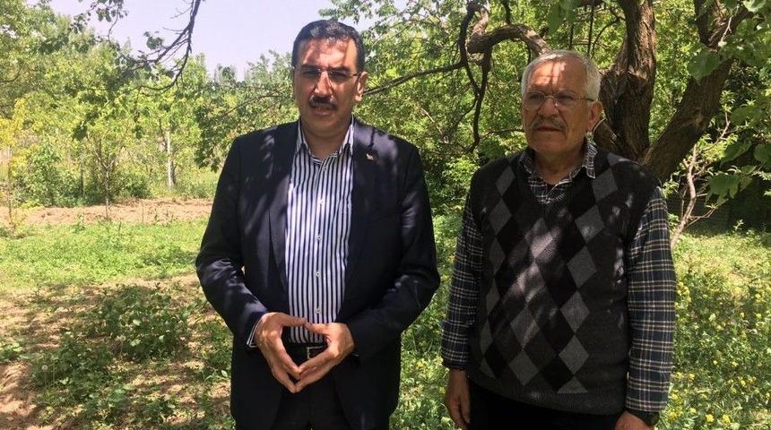 Bakan T&uuml;fenkci D&uuml;nya &Ccedil;ift&ccedil;iler G&uuml;n&uuml;n&uuml; Kutladı