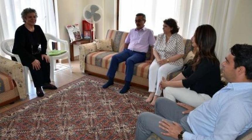 Marmaris'te Buruk Anneler G&uuml;n&uuml; Ziyareti