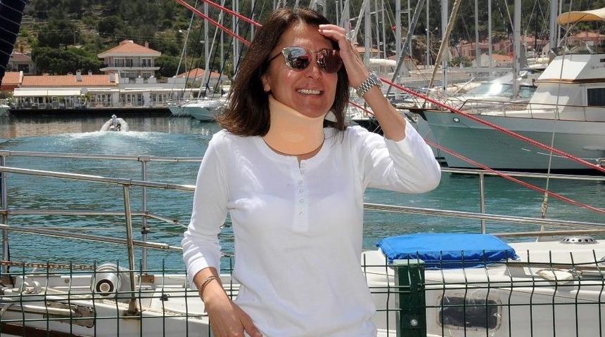 Sanat&ccedil;ı Asuman Dabak&rsquo;tan Kaza İle İlgili İddialara Cevap