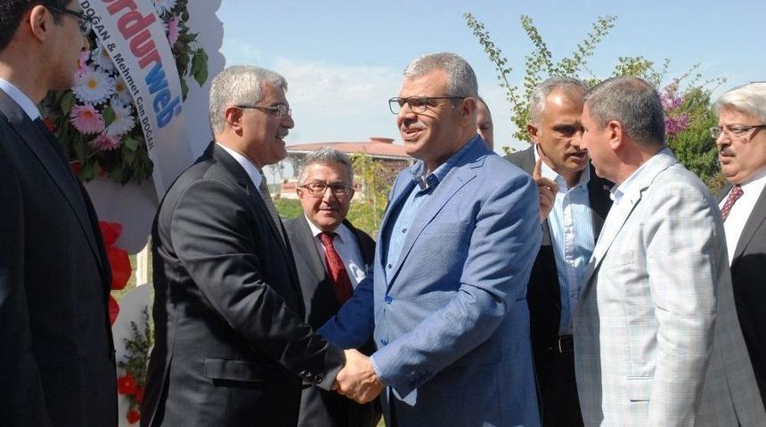 Başbakan Yardımcısı Veysi Kaynak Burdur&rsquo;da D&uuml;ğ&uuml;ne Katıldı