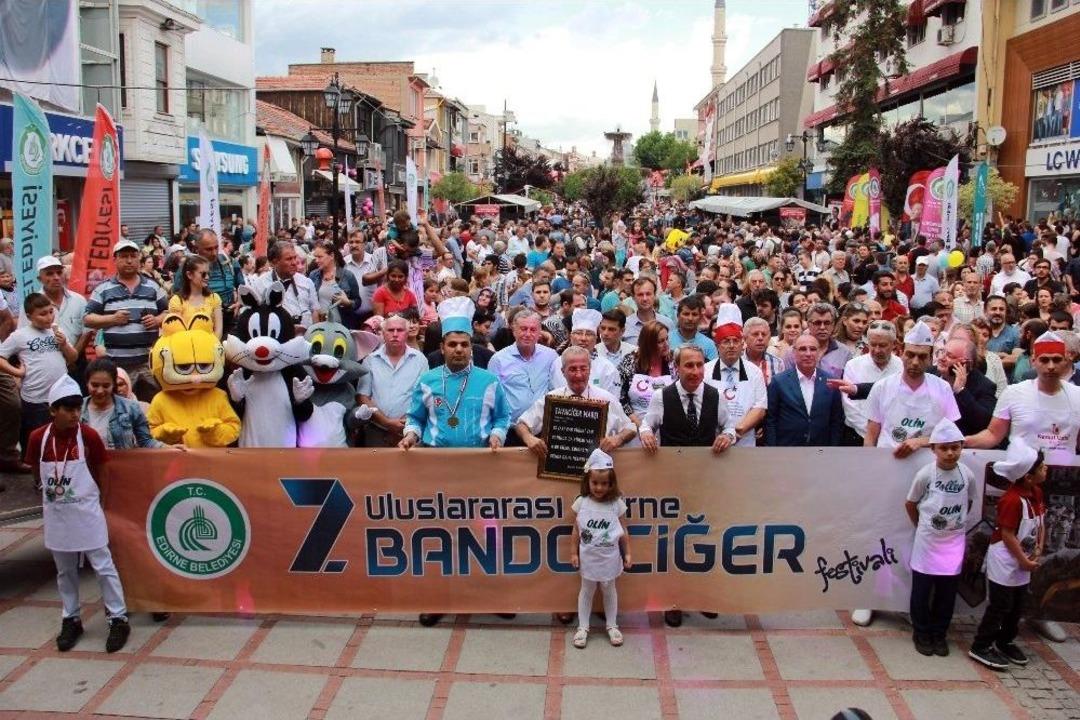 G&ouml;zleri Yaşarana Kadar Acı Yediler