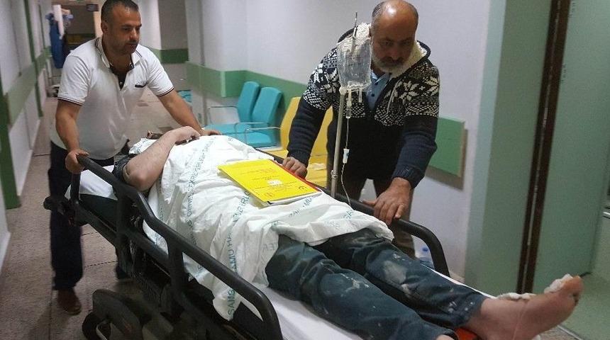 İnşaatta İskeleden D&uuml;şen Kardeşler Ağır Yaralandı