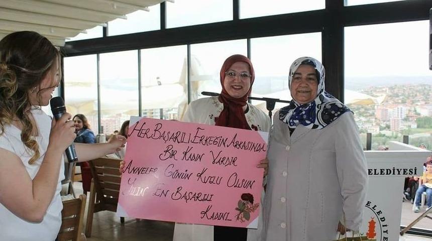 Sungurlu’da Anneler Günü Kutlandı