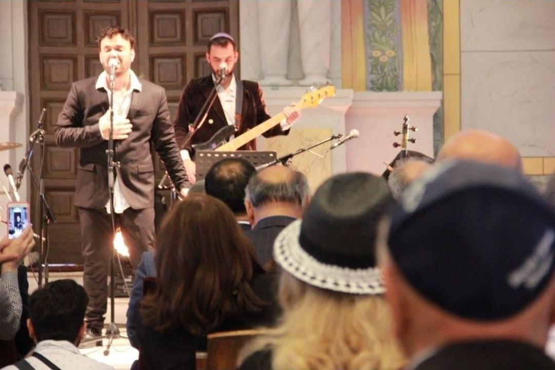 Başbakan Yardımcısı Kaynak&rsquo;tan Hahambaşına &Ouml;zel Tebrik